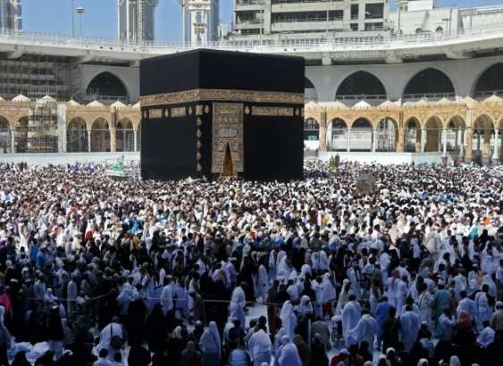 Timwas Haji DPR Ingatkan Jemaah Untuk Ikuti Arahan Petugas Pemberangkatan Menuju Arafah