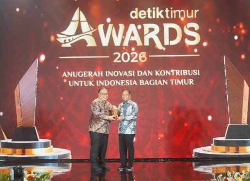Gubernur Sulsel Dapat Penghargaan detiktimur Awards Berkat Program Strategis MYP Untuk Konektivitas Wilayah